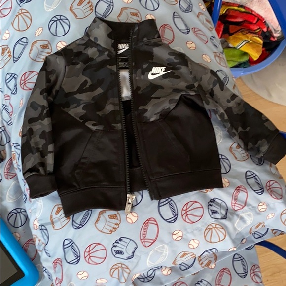 Baby set - Picture 2 of 3